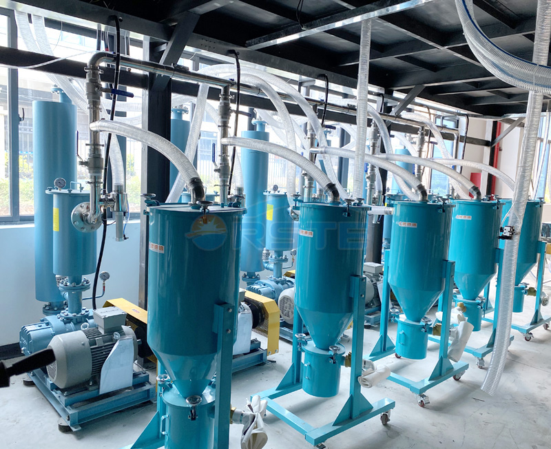 中央供料系統中央控制臺和主機的特點